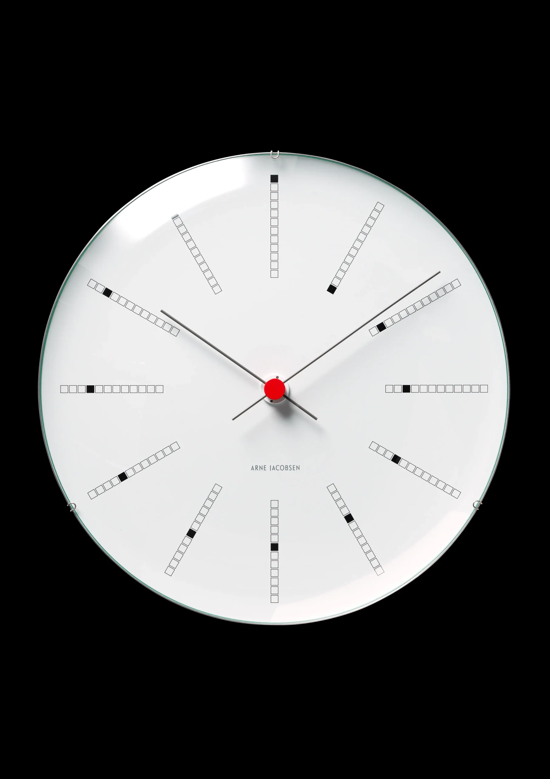 Arne Jacobsen Bankers Vægur Ø29 cm hvid/sort/rød | Køb her