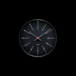 Online Arne Jacobsen Clocks Vægur Ø21 cm i sort | Køb her