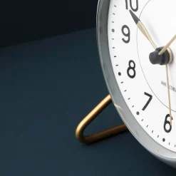 Clearance Arne Jacobsen Station Bordur Ø11 cm grå/hvid | Køb her