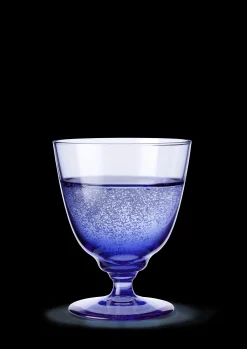 Sale Holmegaard Flow Glas på fod 35 cl mørk blå | Køb nu