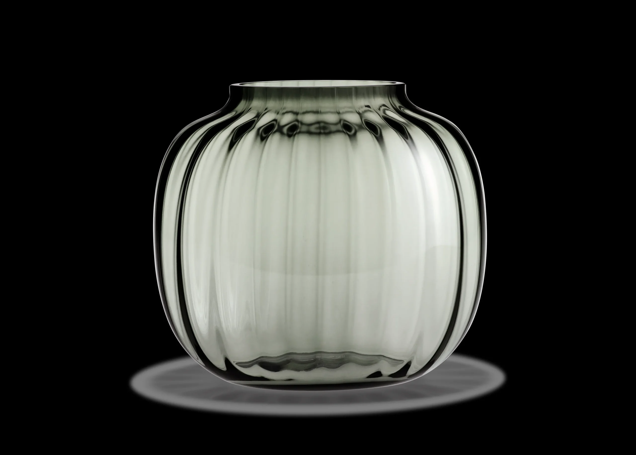 Hot Holmegaard Primula Oval Vase H17.5 smoke | Køb her