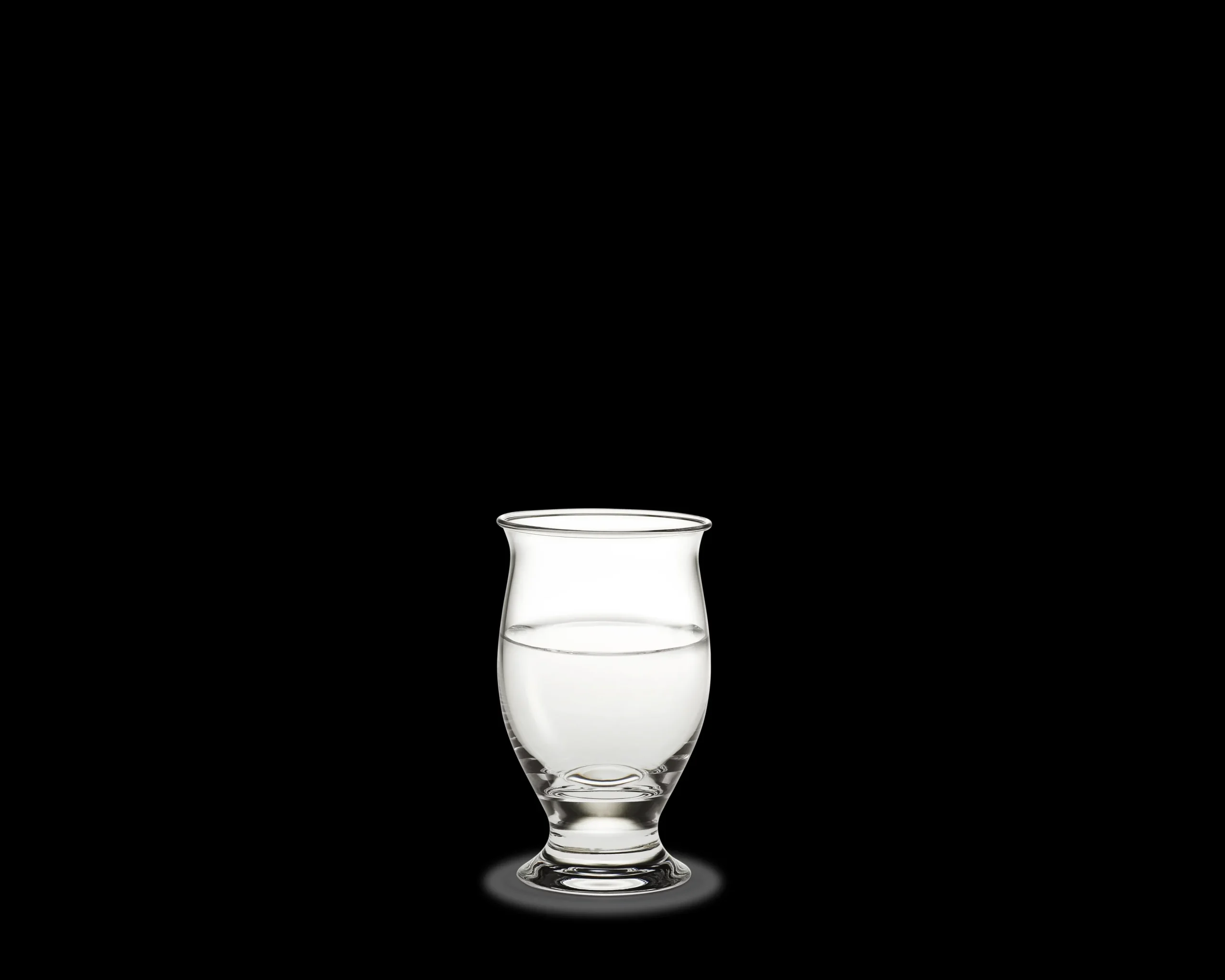 Clearance Holmegaard Vandglas 19 cl i klar fra serien Idéelle