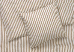 Clearance JUNA Bæk&Bølge Lines Sengetøj 150x210cm sand/hvid - Køb her