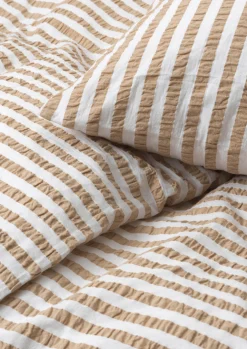 Clearance JUNA Bæk&Bølge Lines Sengetøj 150x210cm sand/hvid - Køb her