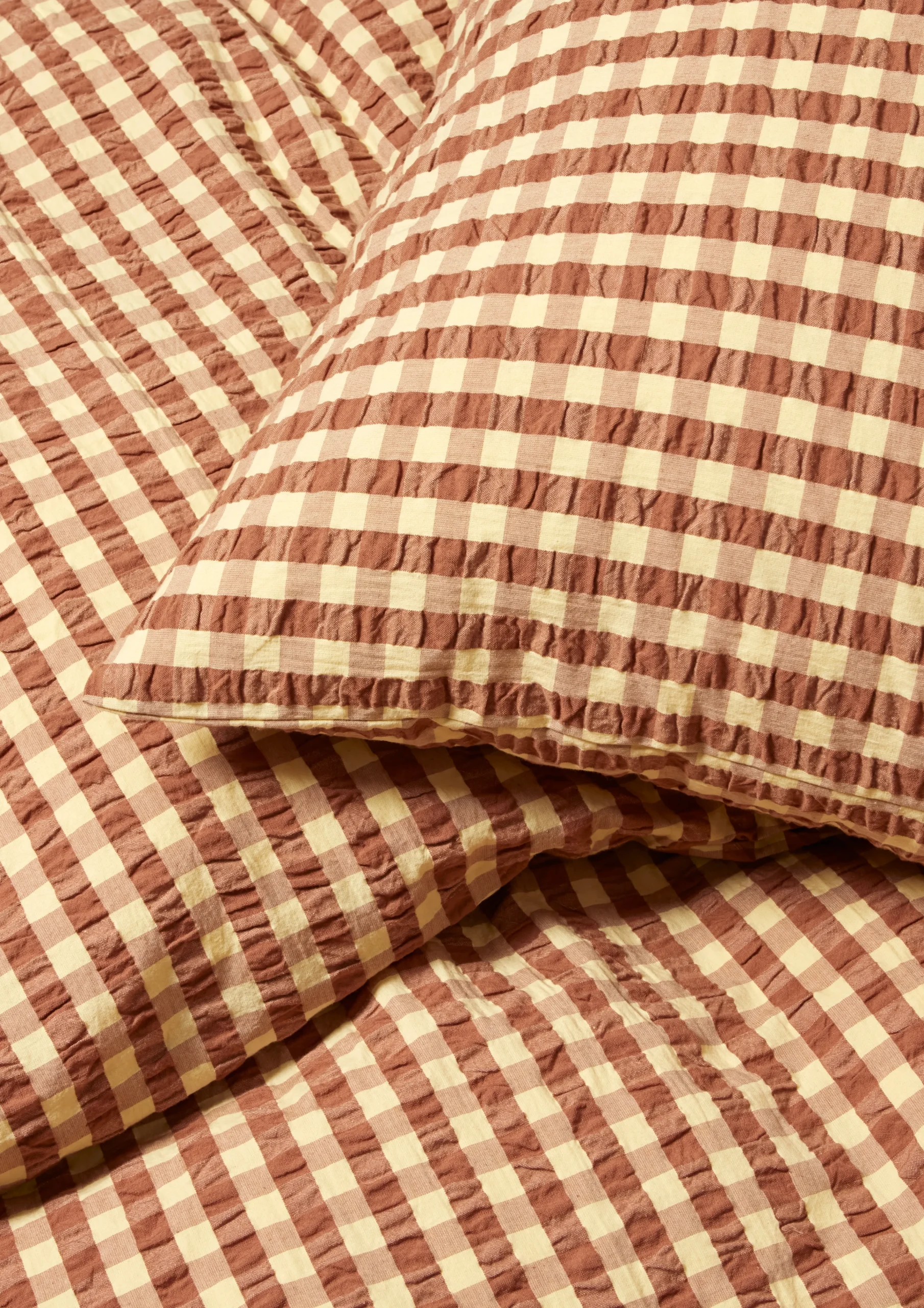 Outlet JUNA Bæk&Bølge Sengetøj 220x220 cm kanel/gul SE | Køb her