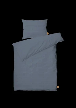 New JUNA Cube Sengetøj 150x210 cm støvet blå SE | Køb her