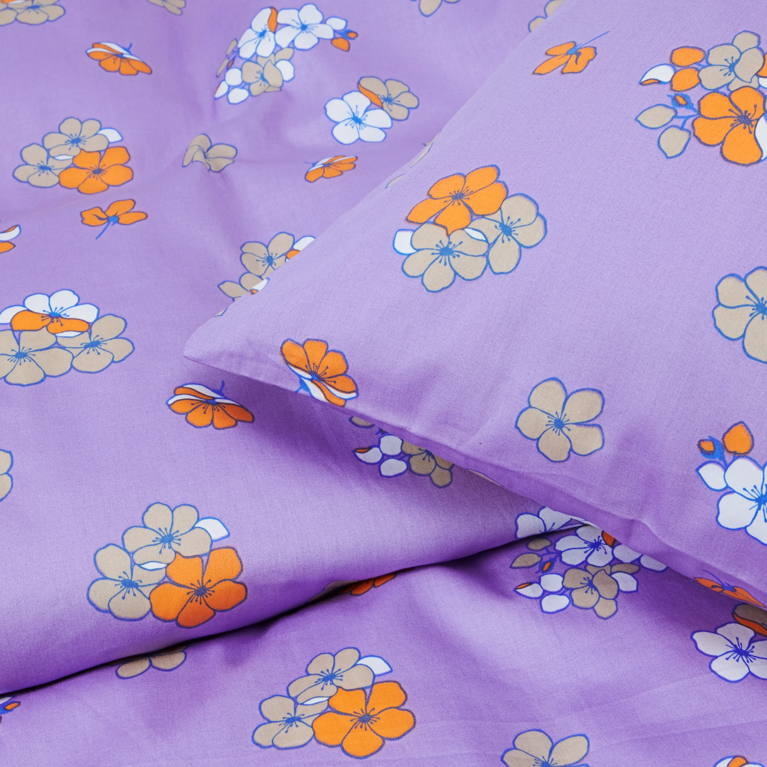 Discount JUNA Grand Pleasantly Sengetøj 140x200 cm lavendel | Køb her