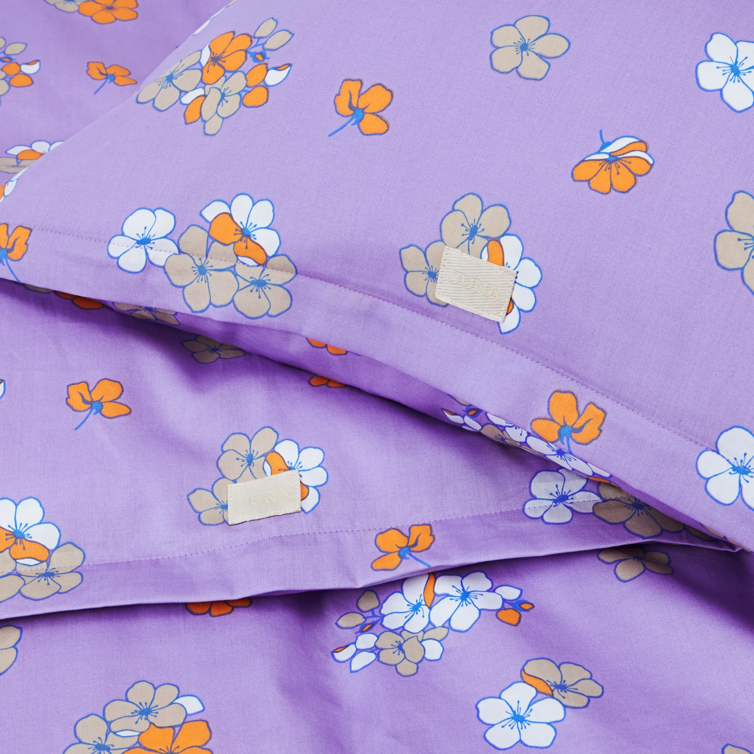 Discount JUNA Grand Pleasantly Sengetøj 140x200 cm lavendel | Køb her