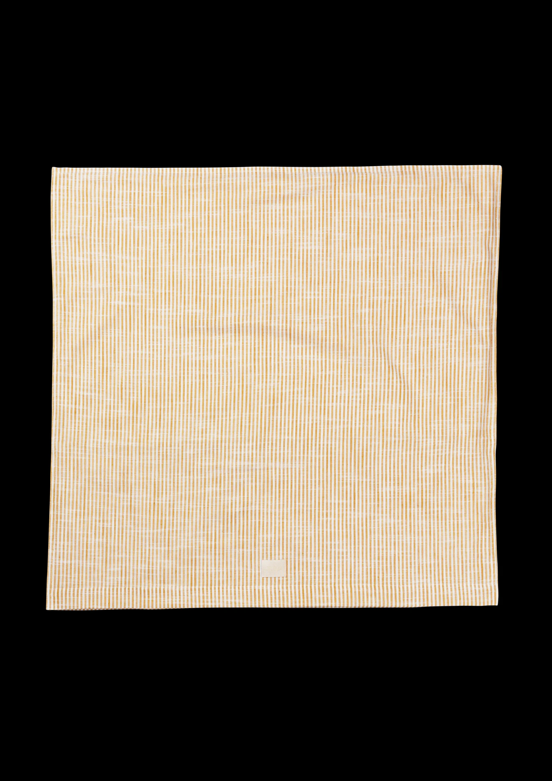 New JUNA Monochrome Lines Pudebetræk 63x60 cm okker/hvid