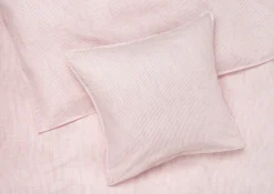 Online JUNA Monochrome Lines Sengetøj 150x210cm rosa/hvid | Køb nu