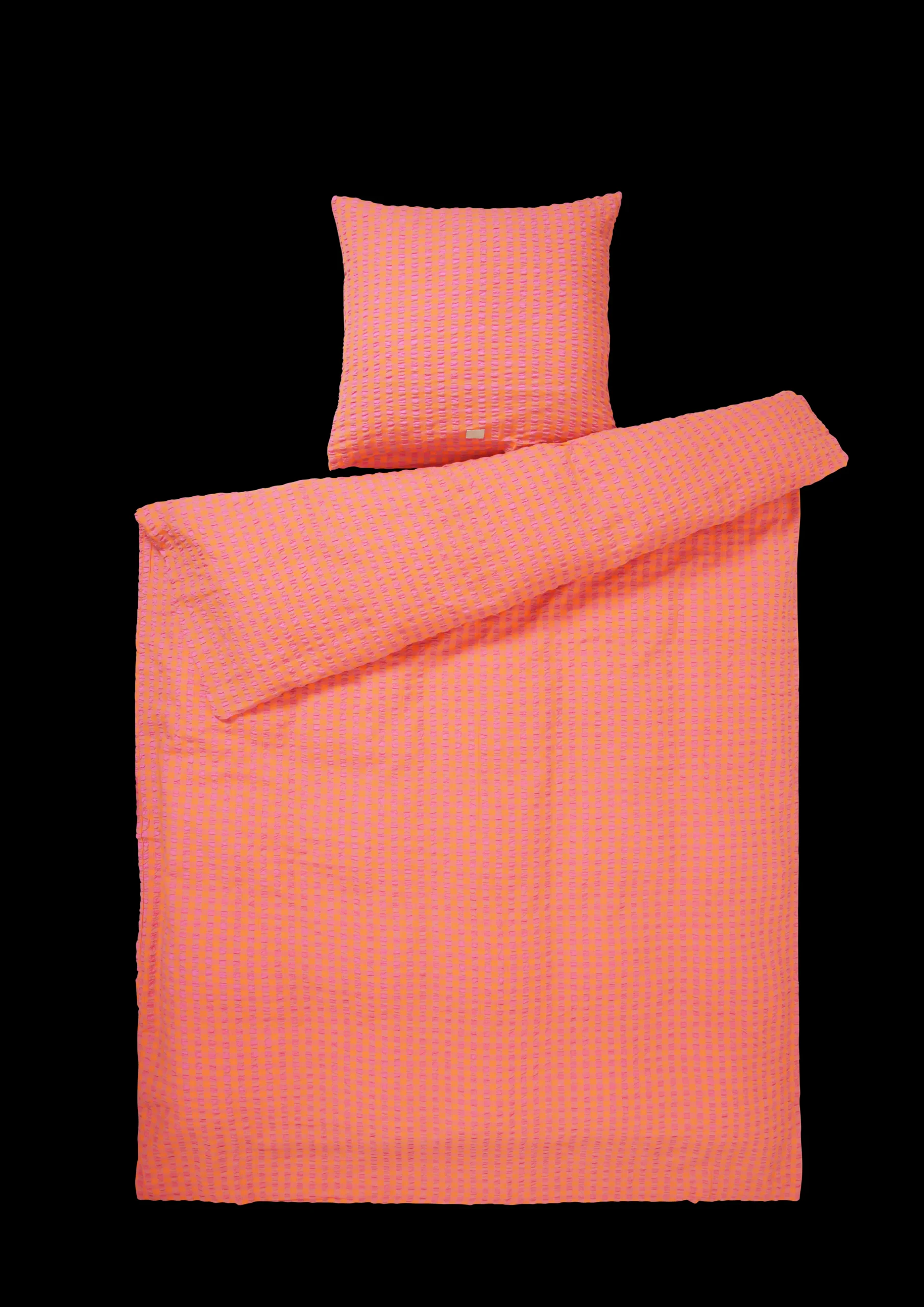 New JUNA Sengetøj 140x220 cm i rosa fra serien Bæk&Bølge