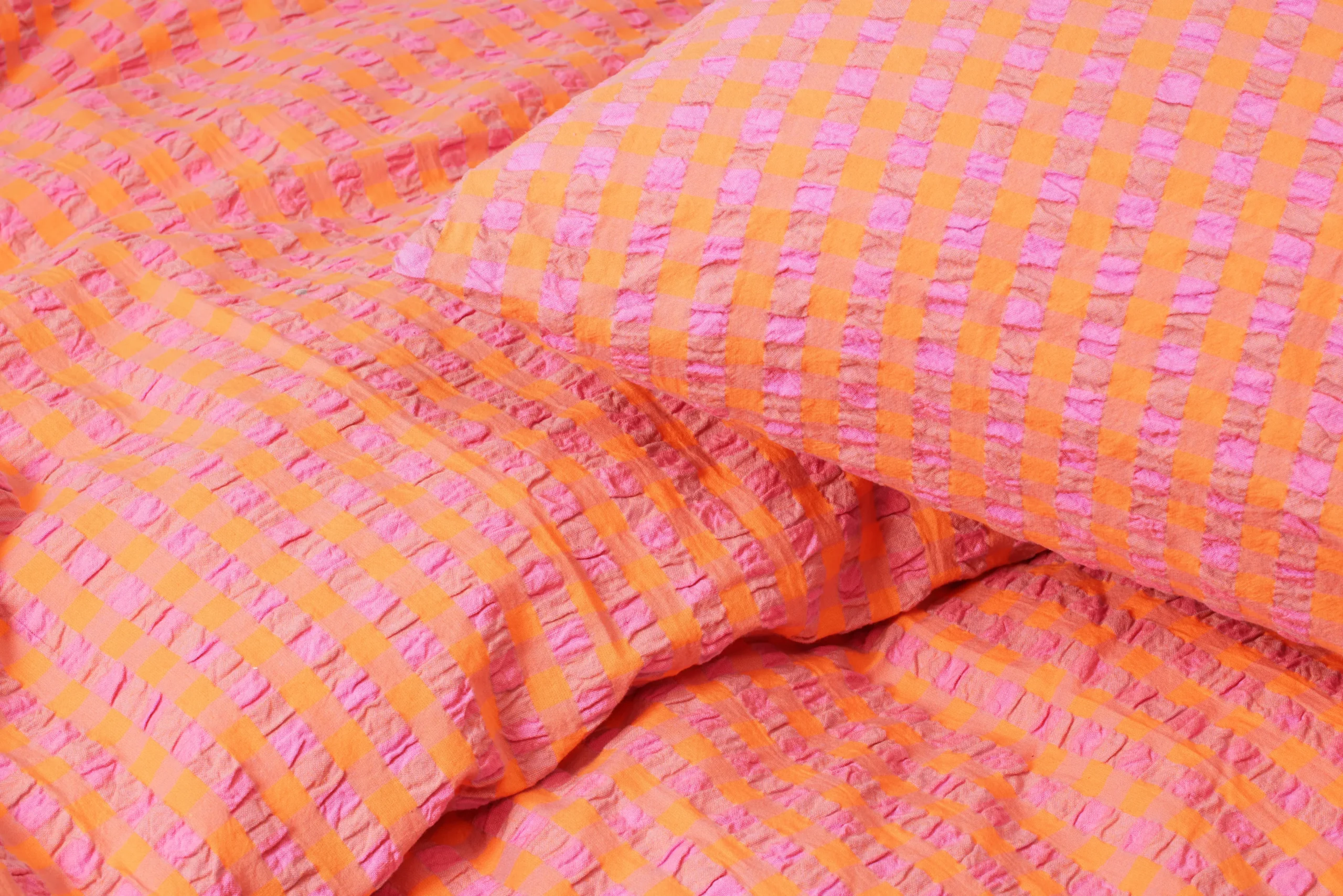Best JUNA Sengetøj 200x220 cm i rosa fra serien Bæk&Bølge