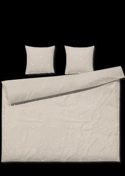 Discount JUNA Sengetøj 200x220 cm i sand fra serien Daisy | Køb her