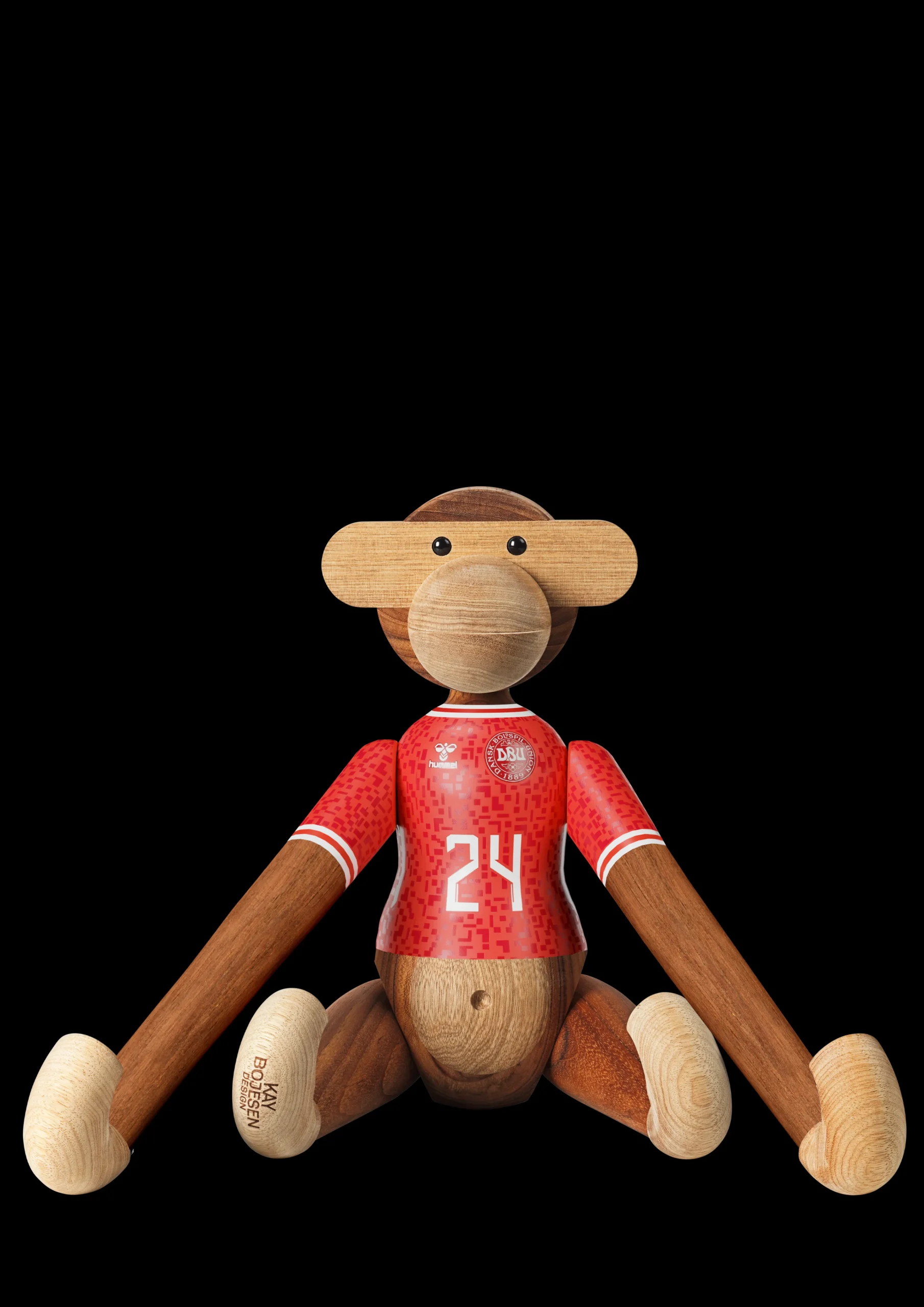 Discount Kay Bojesen Abe x DBU Herre 2024 stor teak/limba - Køb her