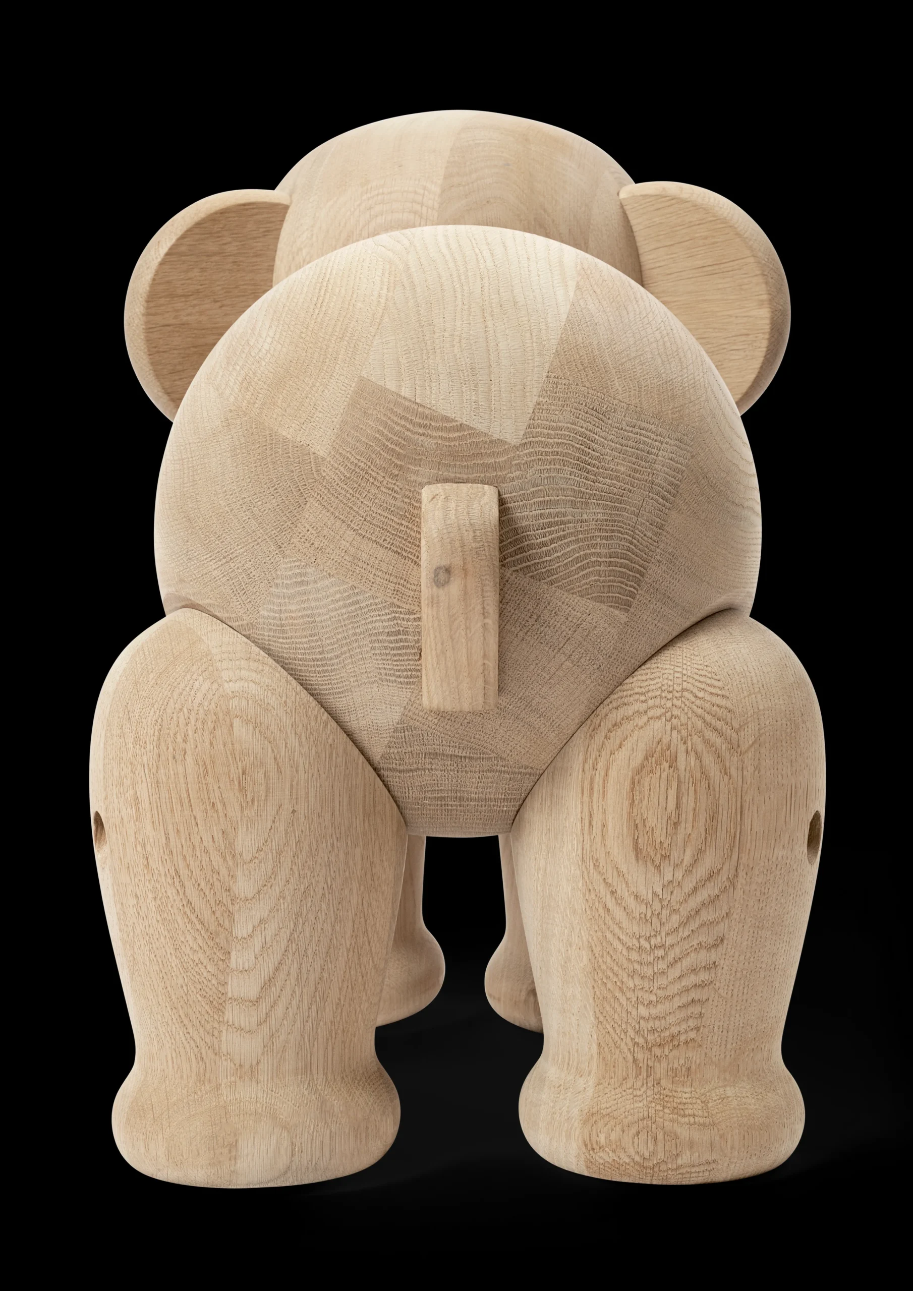 Best Kay Bojesen Elefant XXL i træ fra serien Masterpieces
