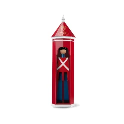 Clearance Kay Bojesen Skilderhus H36 cm i rød fra serien Figurines