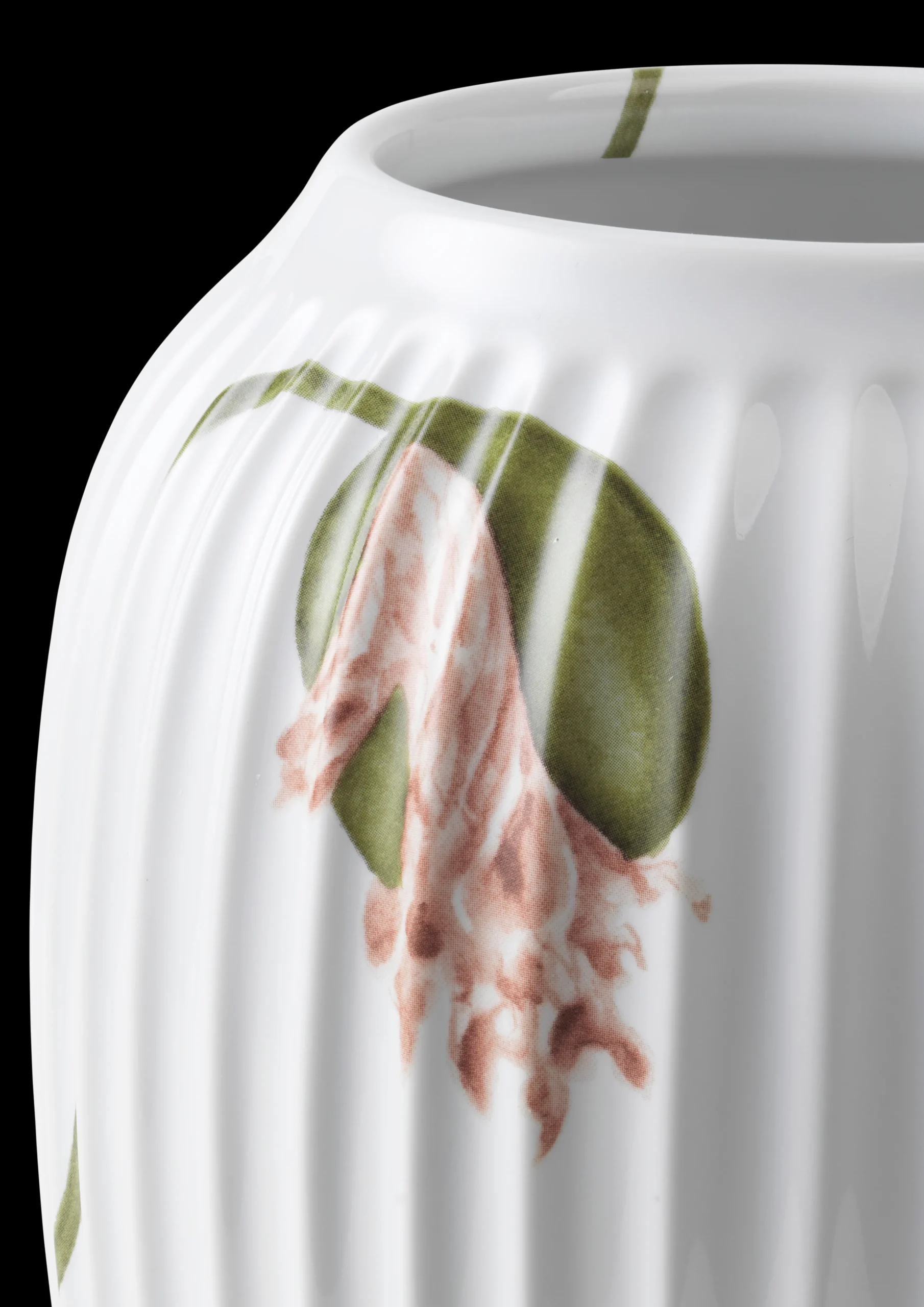 Discount Kähler Hammershøi Poppy Vase H21 hvid m. deko | Køb her