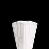 Best Kähler Unfold Vase H16.5 cm i hvid fra serien Hammershøi