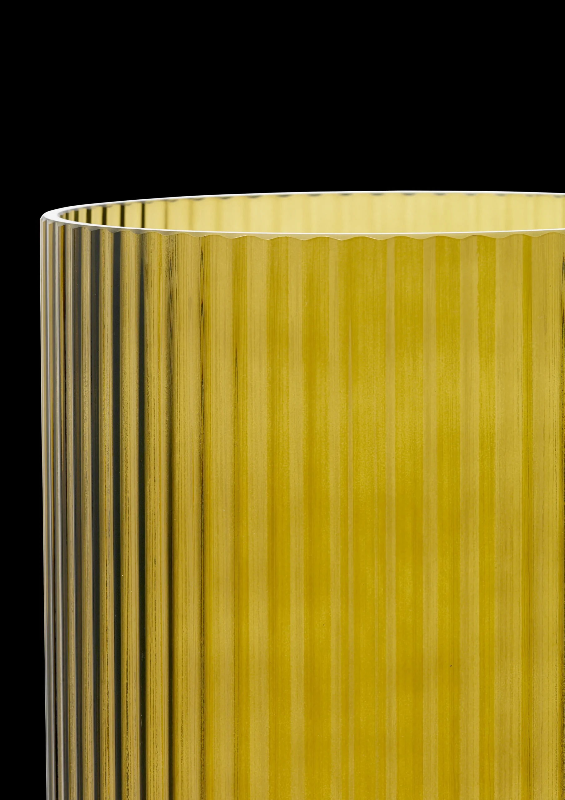 Outlet Lyngby Porcelæn Lyngby Vase H38 olivengrøn mundblæst glas