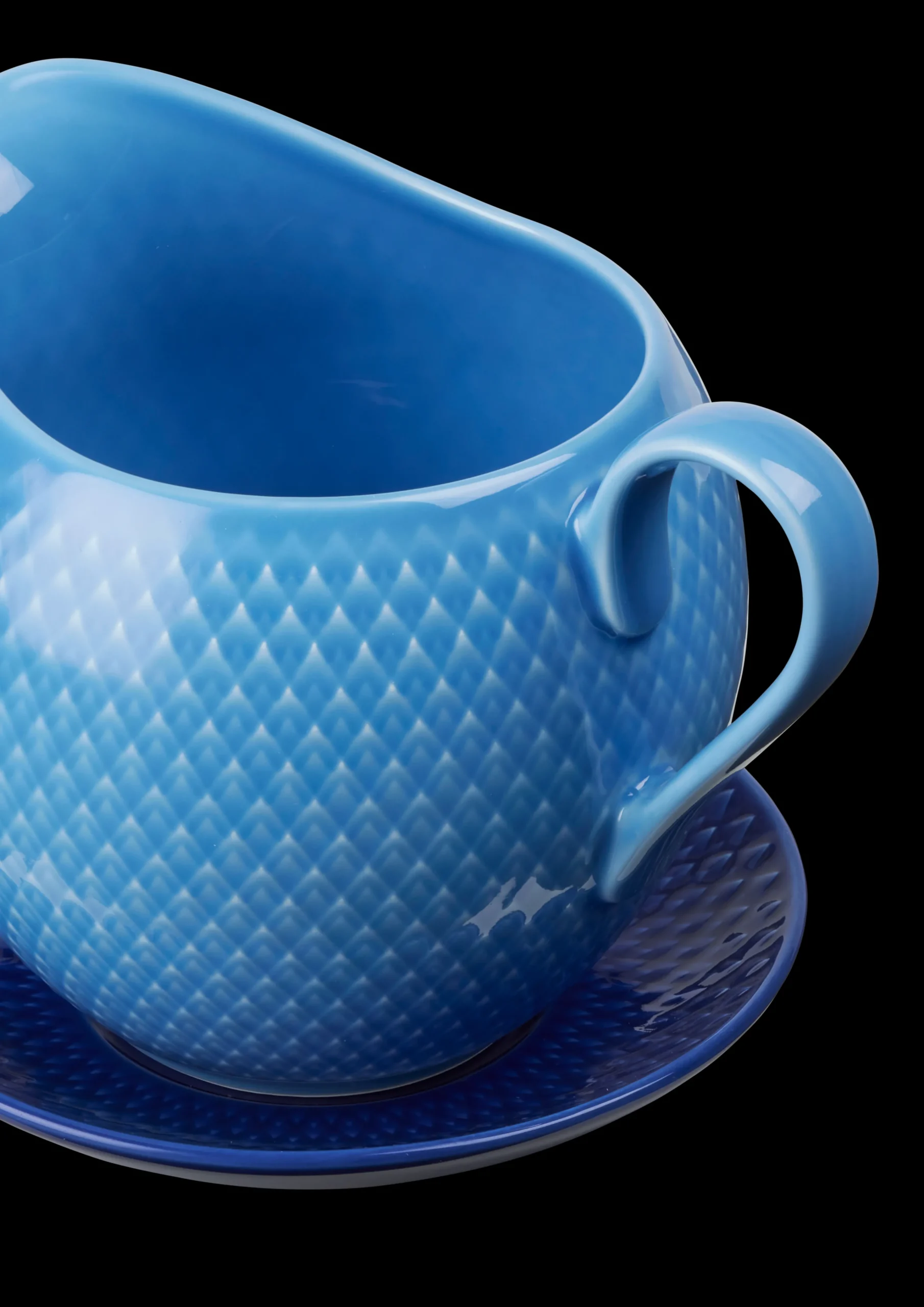 Online Lyngby Porcelæn Rhombe Color Saucekande 67 cl blå | Køb her